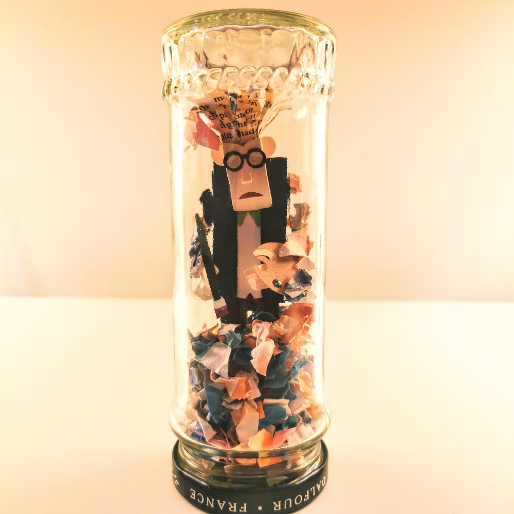 Jar diorama